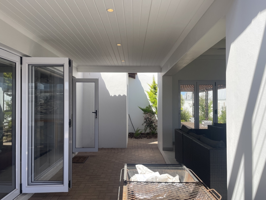 3 Bedroom Property for Sale in Langebaan North Western Cape